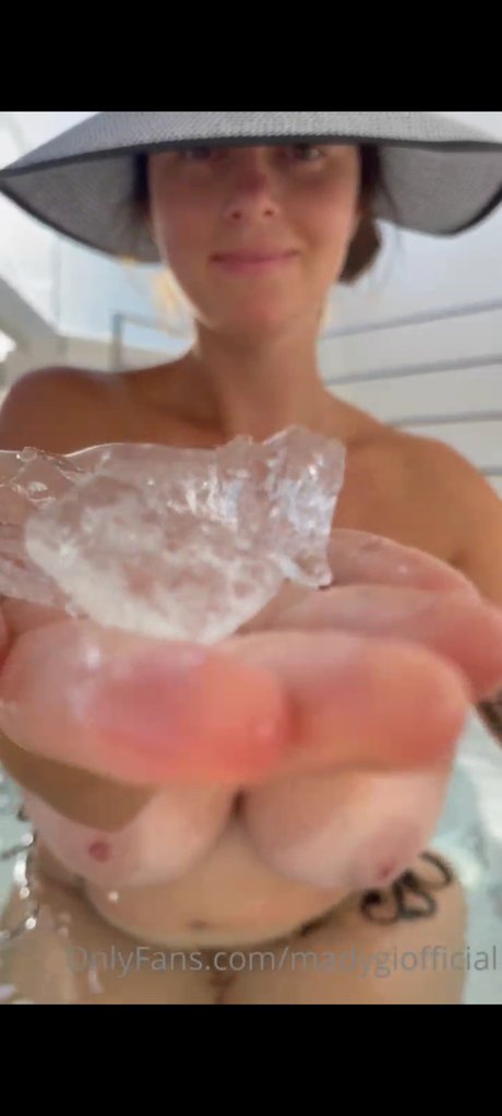 Madalina Loana Filip