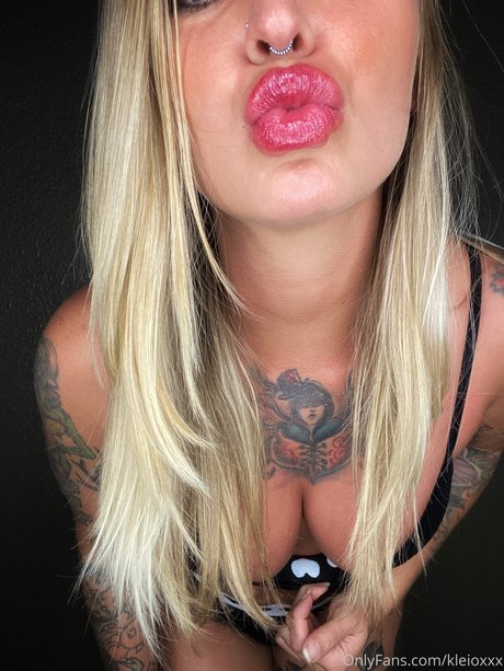 Kleio Valentien