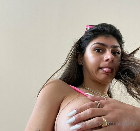 Mia Khalifa