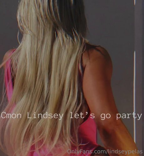 Lindsey Pelas
