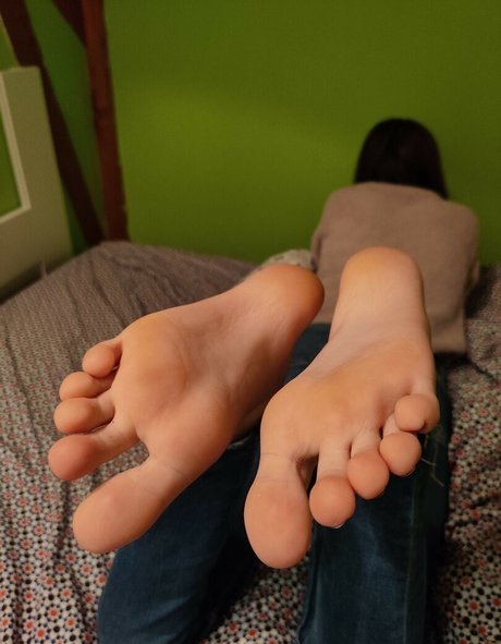 Alicefrenchfeet