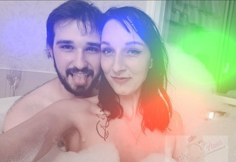 Yourfavoritecanadianmilf