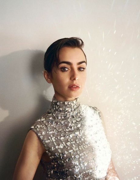 Lily Collins