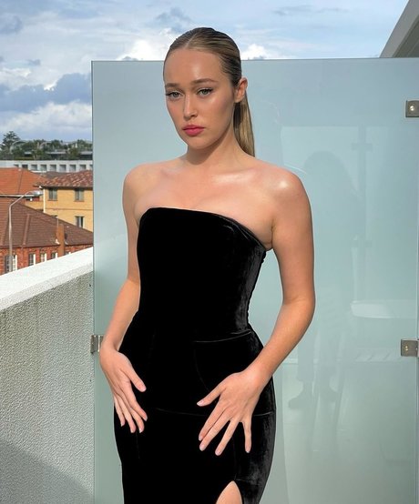 Alycia Debnam Carey