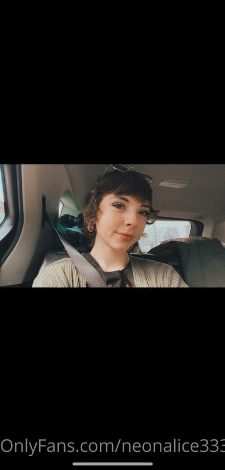 Neonalice333
