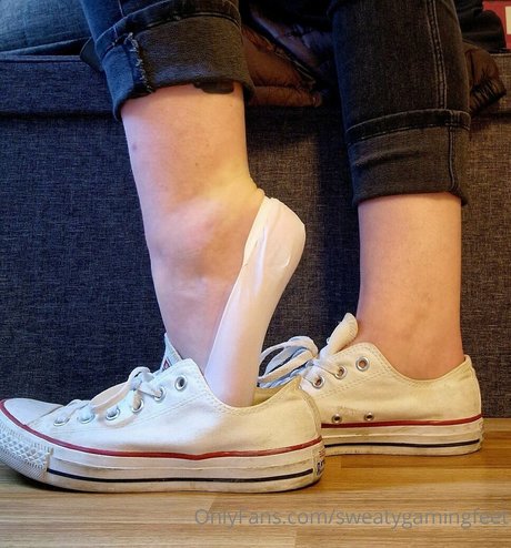 Sweatygamingfeet