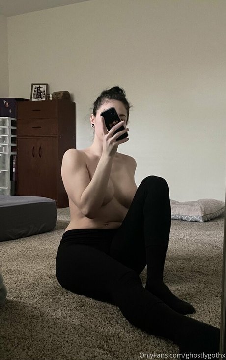 Ghostlygothx