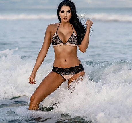 Billie Kay