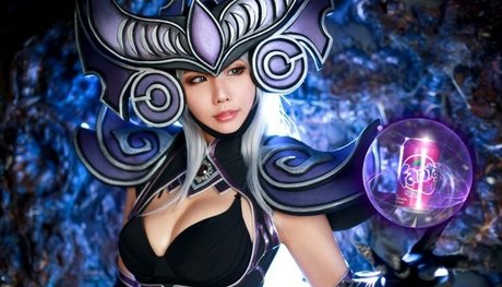 Spiral Cats Cosplay