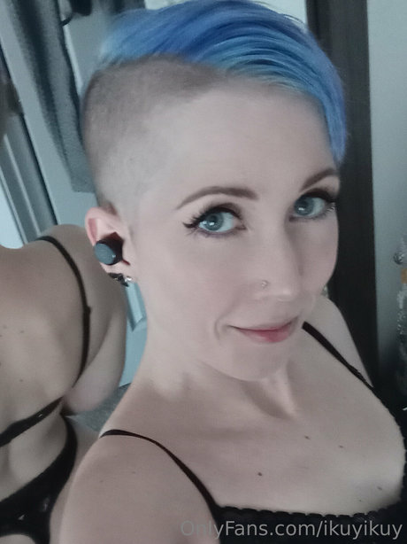 Ikuy Cosplayer
