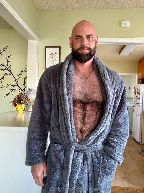 Therealgirthbrooks69