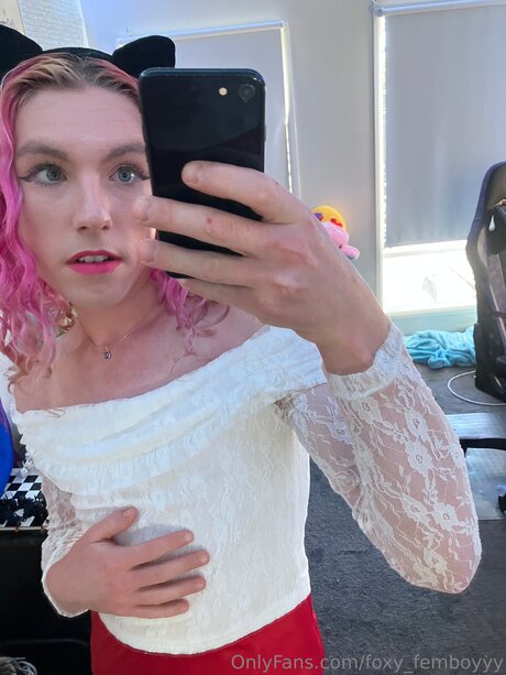 Foxy Femboyyy