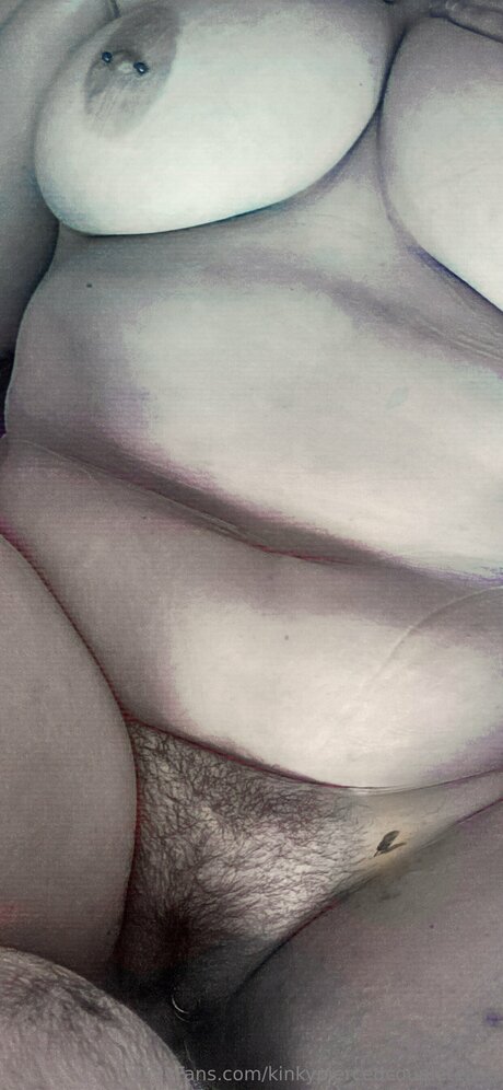 Kinkypiercedcoupletease