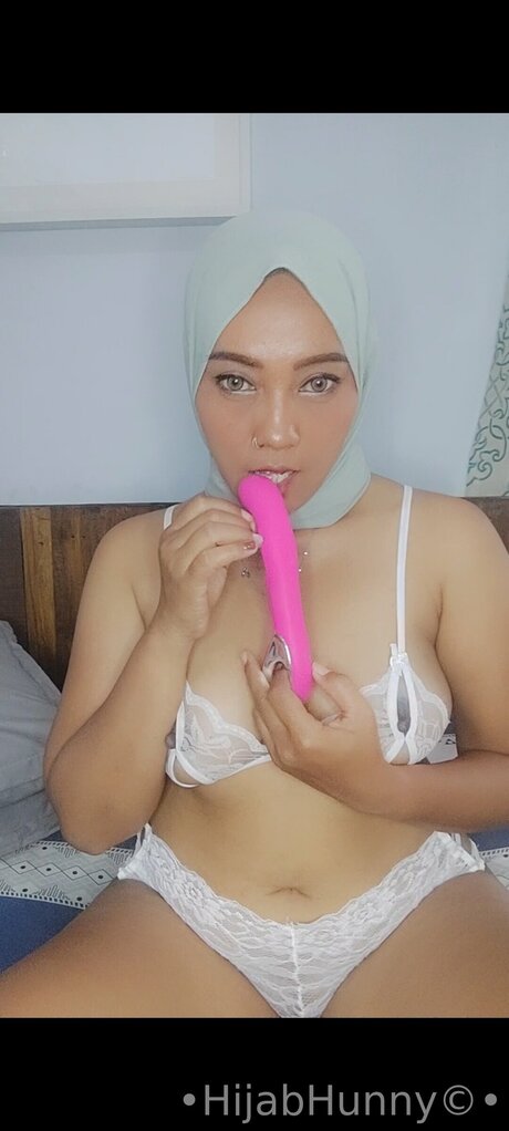 Hijabhunny Srs