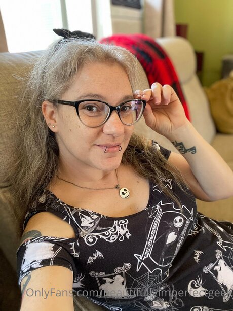 Beautifullyimperfectgeek