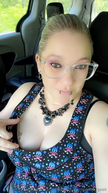 Beautifullyimperfectgeek