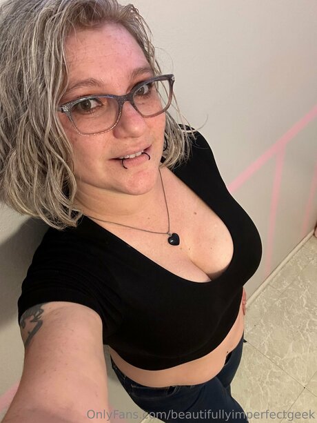 Beautifullyimperfectgeek