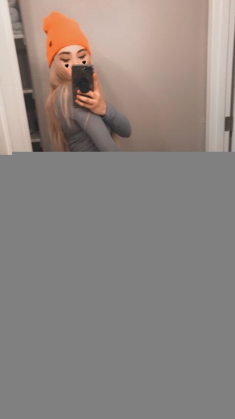 Jessicaxxexclusive710