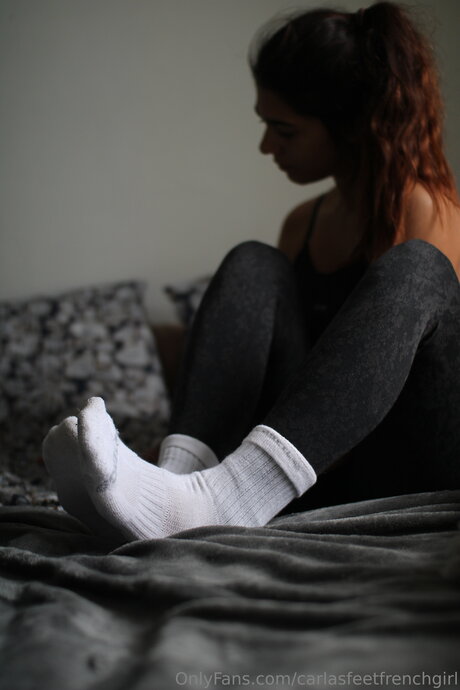 Carlasfeetfrenchgirl