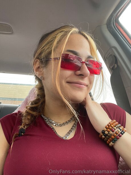 Katrynamaxxofficial
