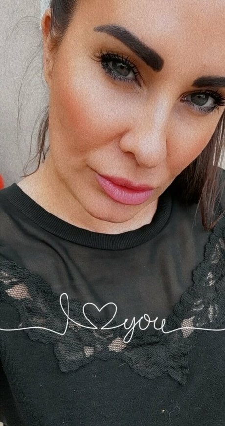 Mistress Mommy Keeley