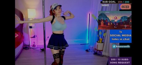 Amouranth