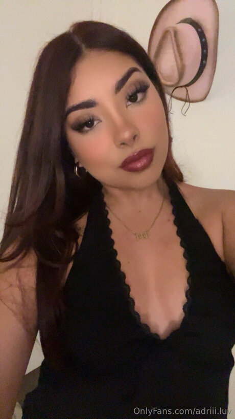 Adriii Luv