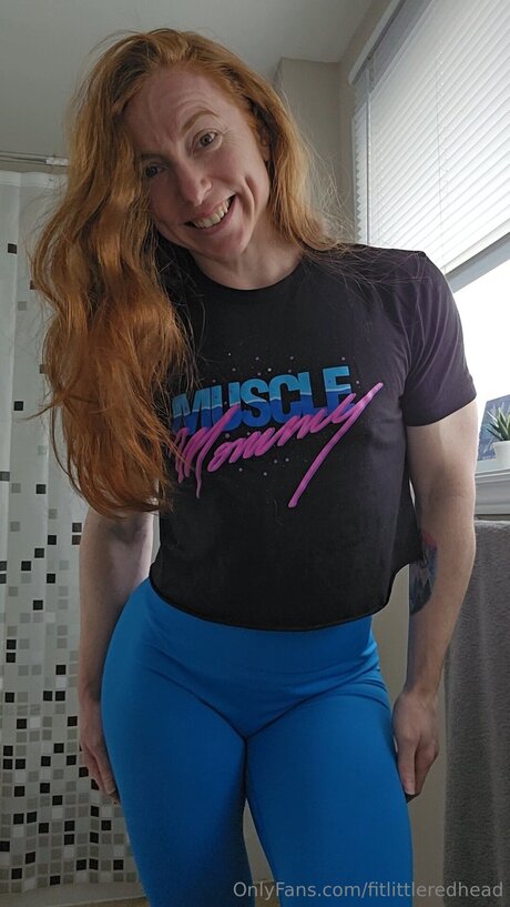 Fitlittleredhead