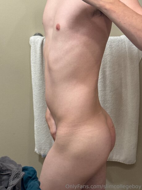 Slimcollegeboy