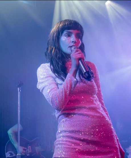 Lauren Mayberry