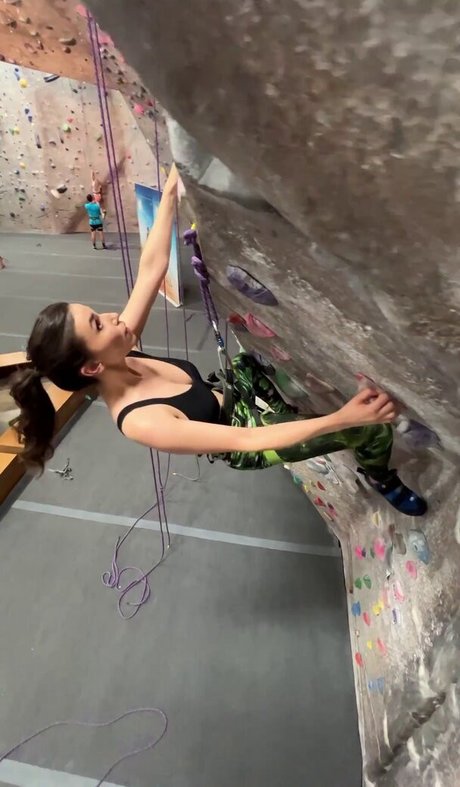 Grace Caroline Currey