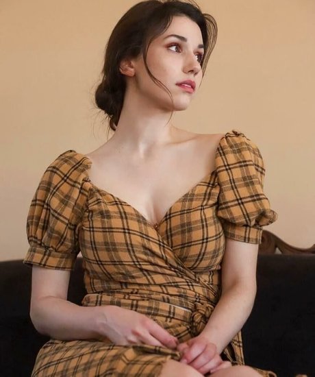 Grace Caroline Currey