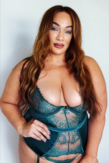 Nia Jax