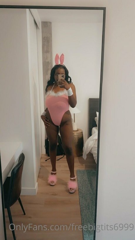 Freebigtits6999