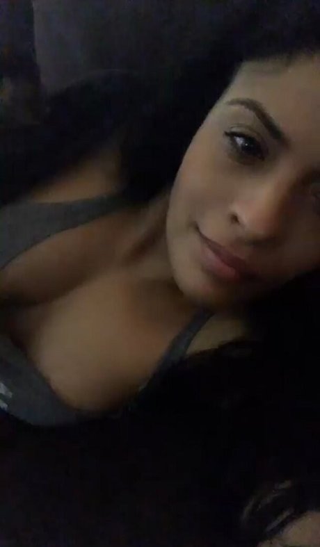 Zelina Vega