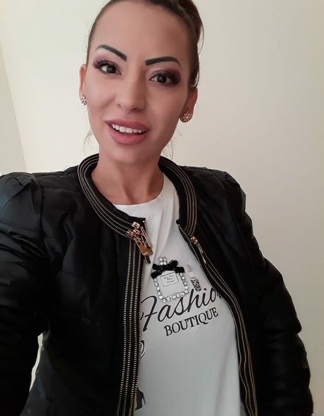 Marinela Adalbertova