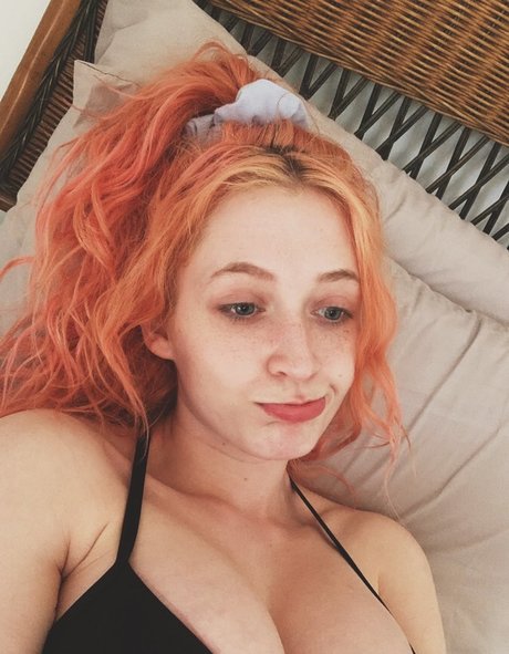 Janet Devlin