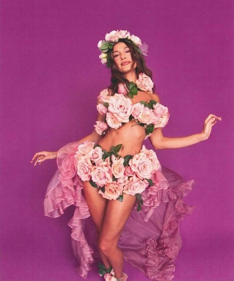 Hailey Baldwin Bieber