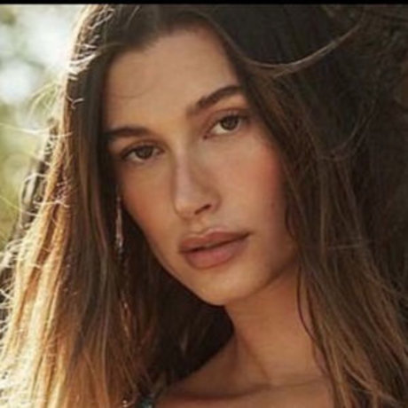 Hailey Baldwin Bieber