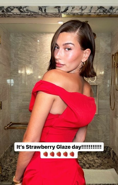 Hailey Baldwin Bieber