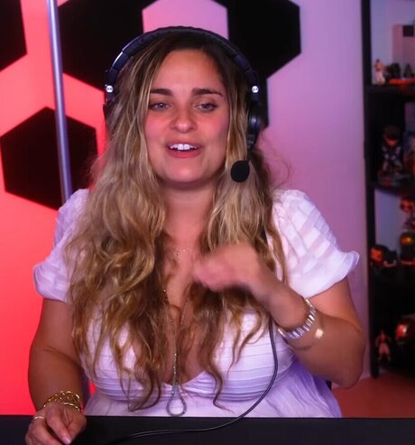 Kristen Stephensonpino