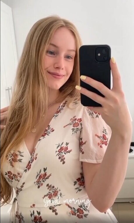 Nadine Von Relaxasmr