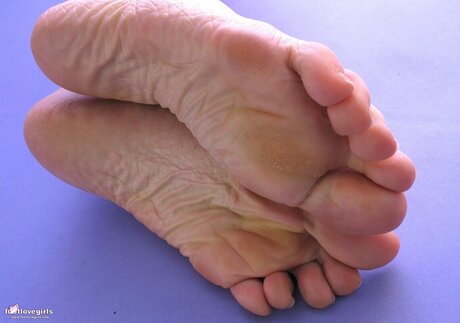Footlovegirls