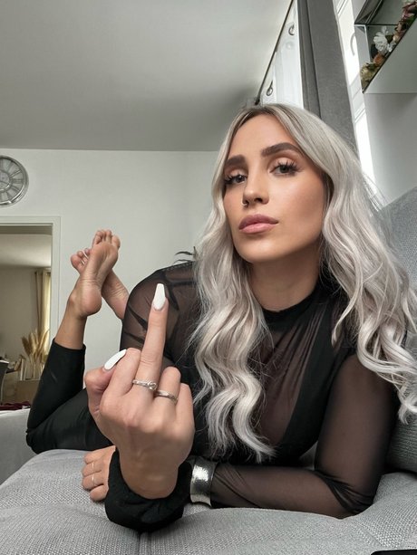 Feet Tempel Of Lady Skully 