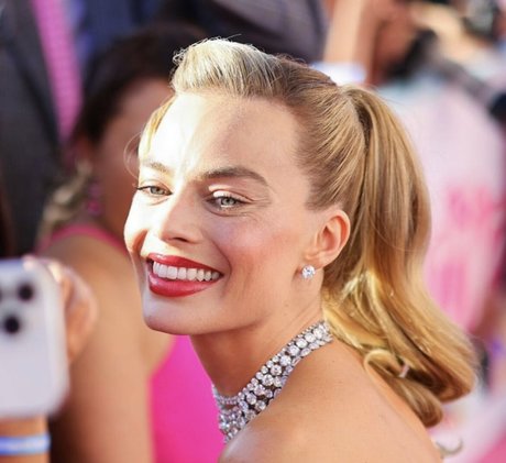 Margot Robbie