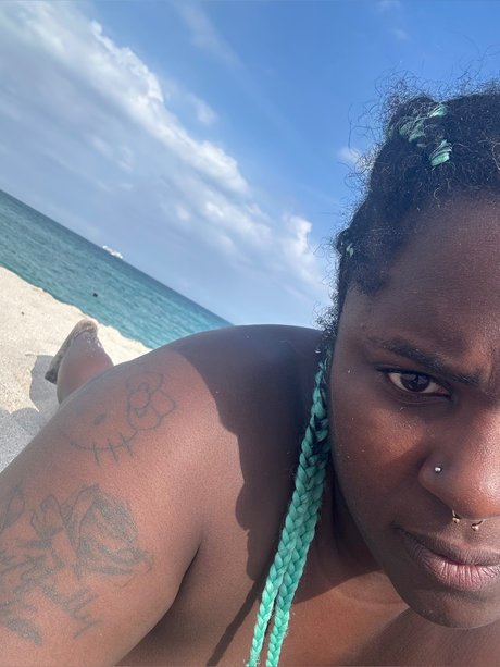 Lustylucyxxxfree Page