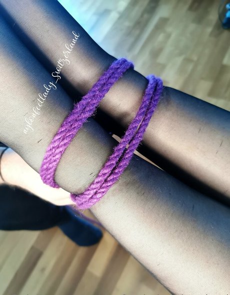 Nylonfeetladyswitzerland