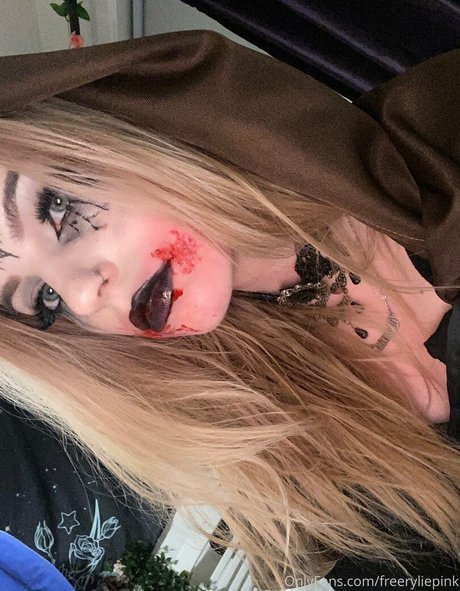Freeryliepink