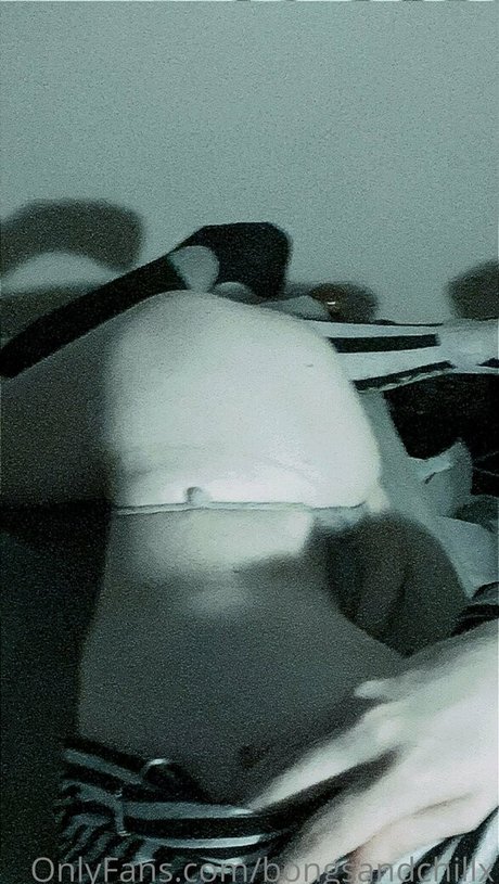 Bongsandchillx