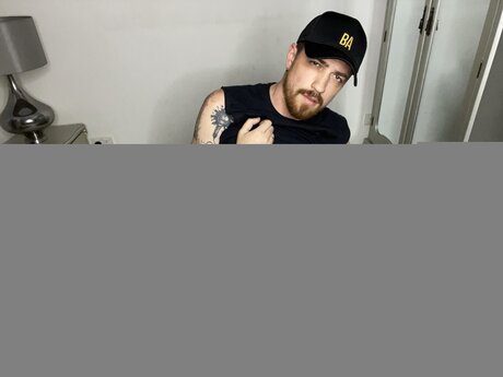 Hornysexhusbandsfreepage  nude leaked OnlyFans photo